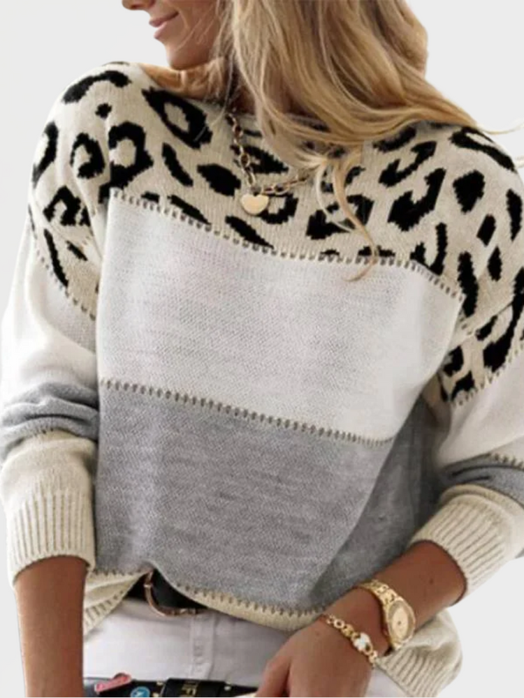 Cheyenne - Casual Sweater with Leopard Design