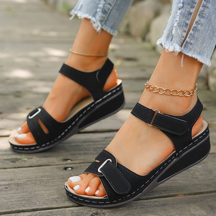 DONNA - Comfy Sandals