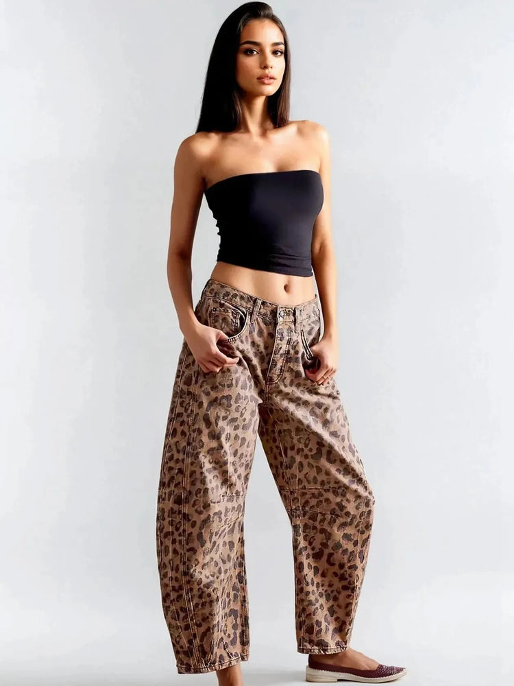 Barrel Jeans with Leopard Pattern