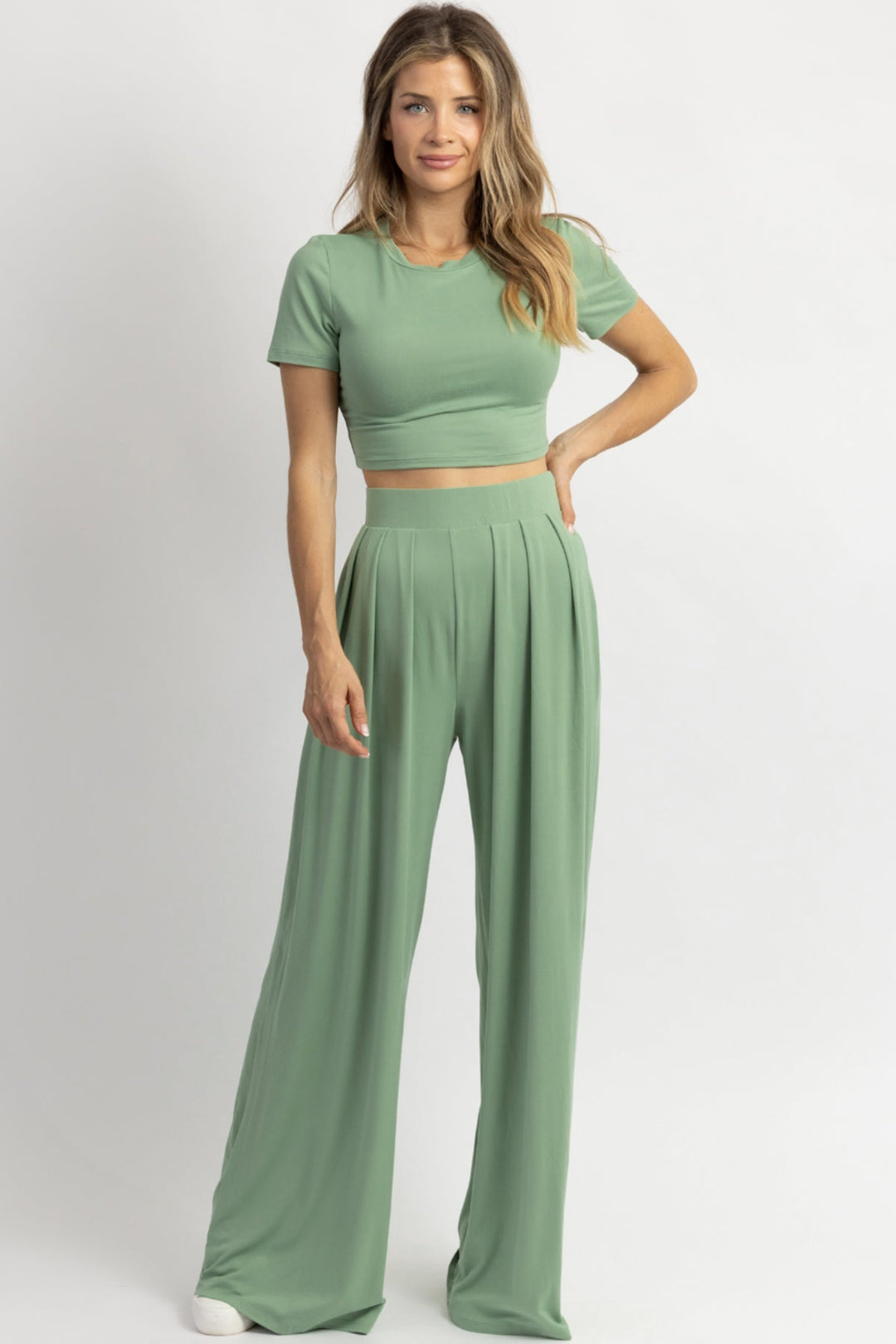 Naïa | Casual Elegance