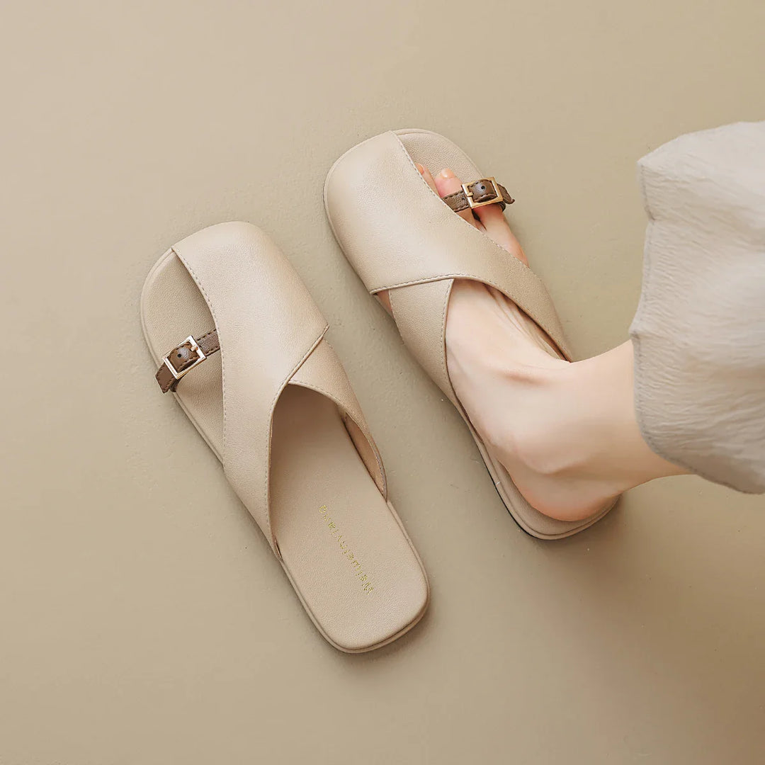 Sora Leather Sandals