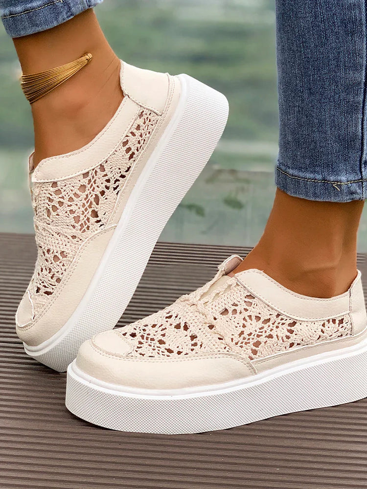 Terra Lace Sneakers