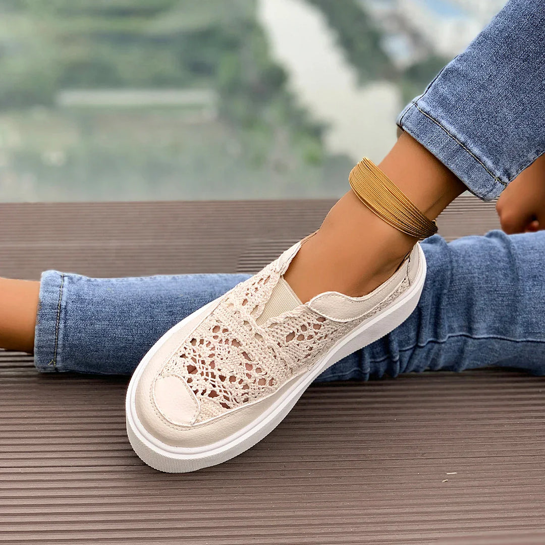 Terra Lace Sneakers