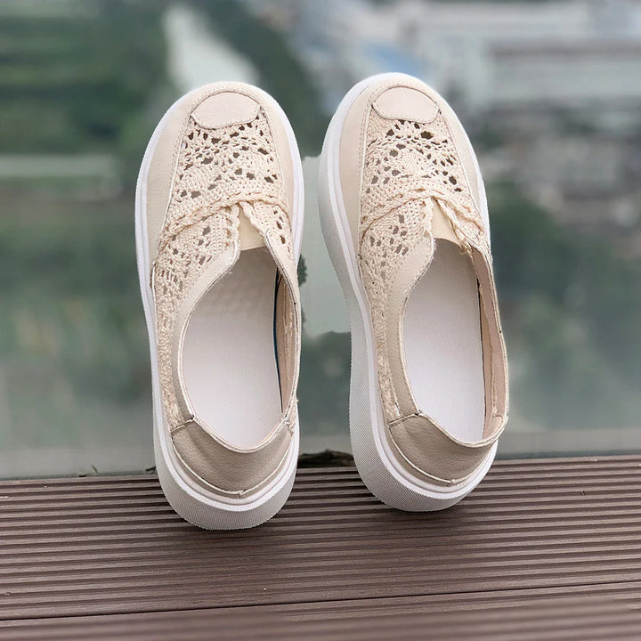 Terra Lace Sneakers