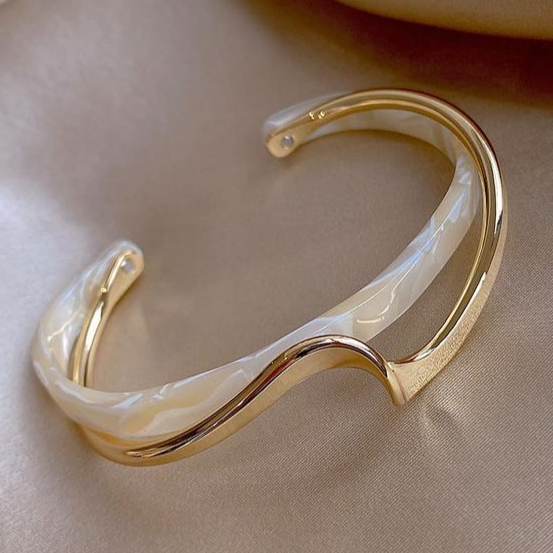 White Opal Gold Bracelet