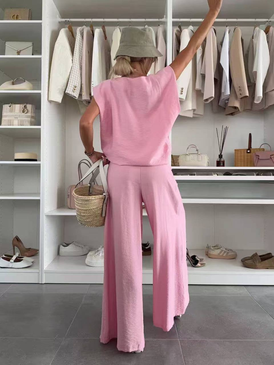 Simone | Elegant sleeveless set